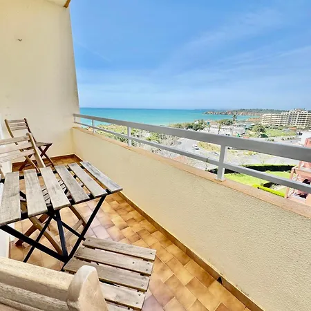 Tres Castelos Rocha Fantastic Apartment