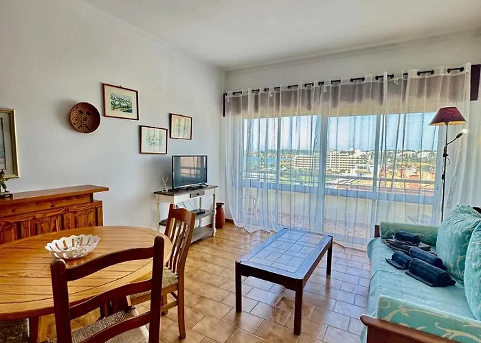 Tres Castelos Rocha Fantastic Apartment