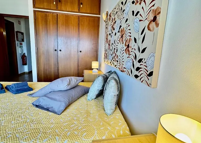 Tres Castelos Rocha Fantastic * Portimão