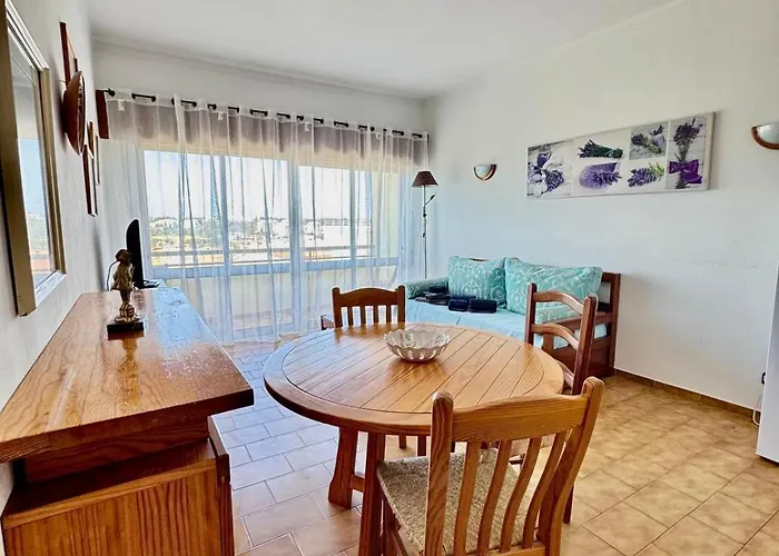 Tres Castelos Rocha Fantastic * Portimão