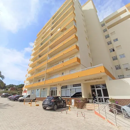 Tres Castelos Rocha Fantastic Daire *